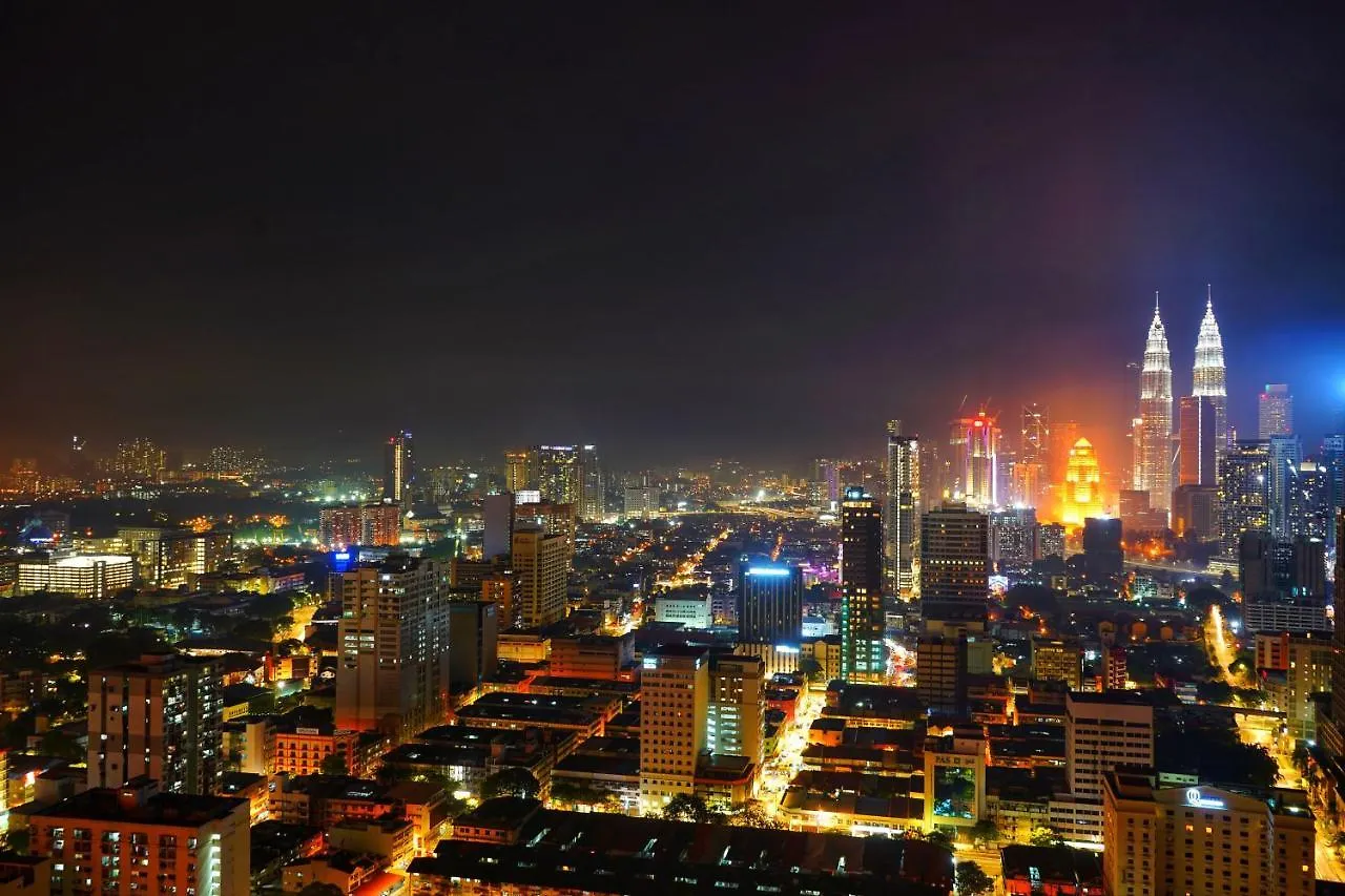 Kl City 2 Room In Regalia Suites @ Klcc View Infinity Pool Kuala Lumpur 0*,  Ma­lay­sia